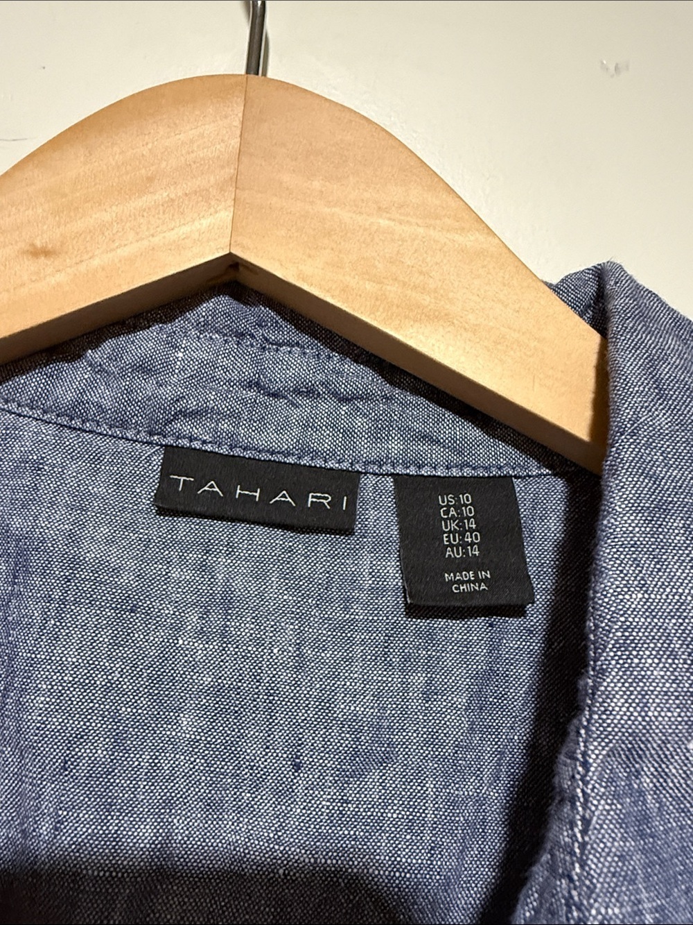 TAHARI 100% Linen Blue Chambray A Line Embroidered Eyelet Collared Shirt Dress - Picture 3 of 8